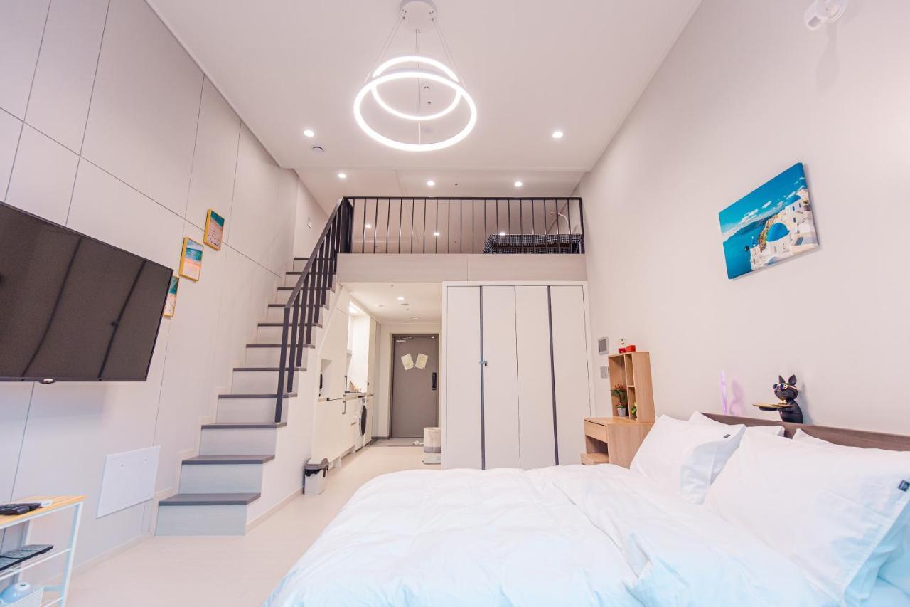 The Castle Ocean Marina Double Suite 丽水市 外观 照片