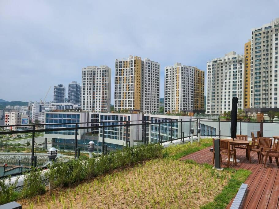 The Castle Ocean Marina Double Suite 丽水市 外观 照片